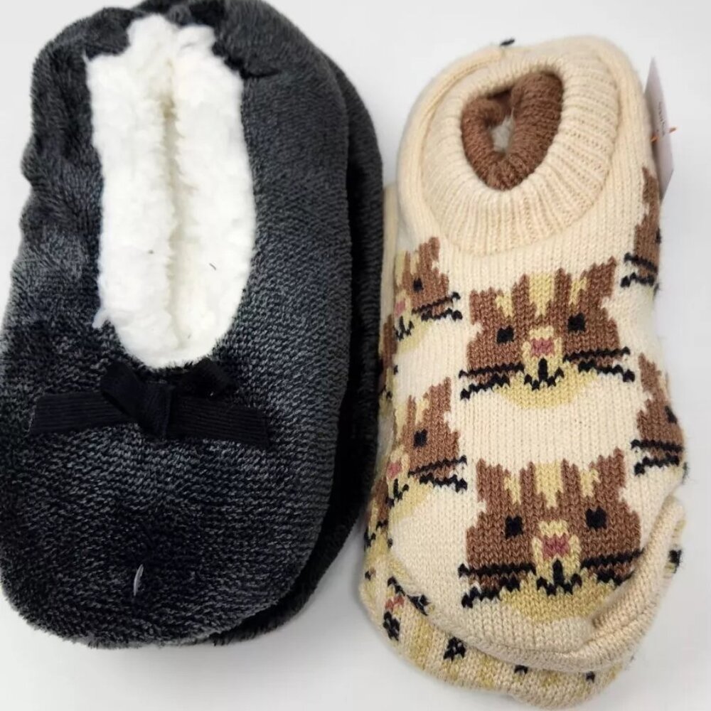 2 pair of slipper socks Joyspun Cat beige and Fuzzy Babba black one size